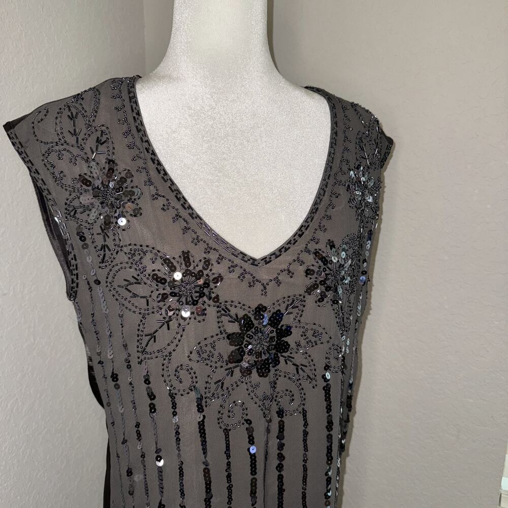 Flying Tomato Top Women's Medium Gray Black Sequin & Bead Embellished V-Neck